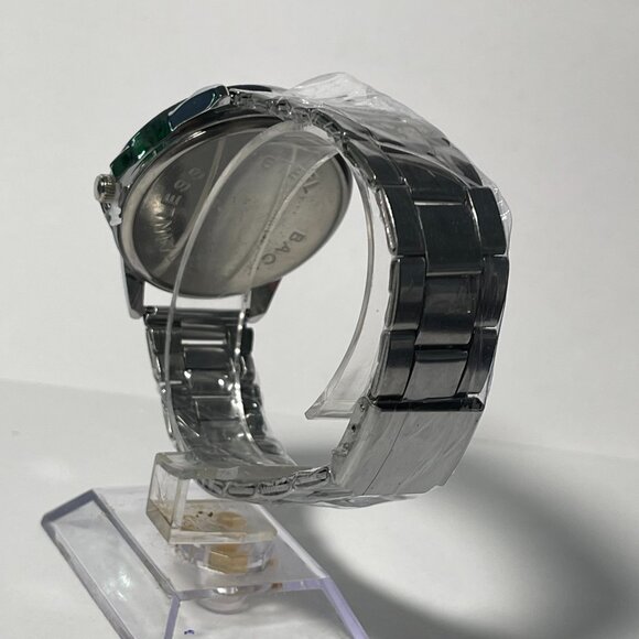 Cleveland Brown NFL Team Logo Men's Stainless-Steel Silver Watch NEW - Picture 3 of 5